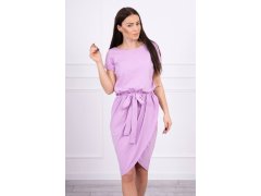 Zavazované šaty s psaníčkovým spodkem fialové barvy