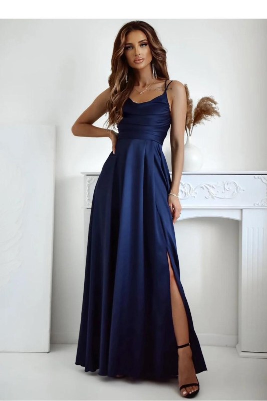 Dlouhé šaty model 208832 With You - Dámské oblečení šaty