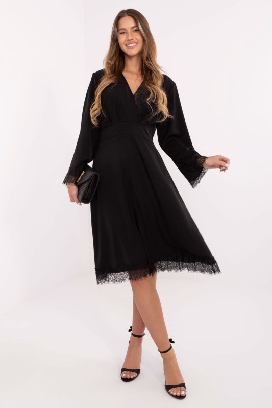 Společenské šaty s krajkou model 220302 Italy Moda