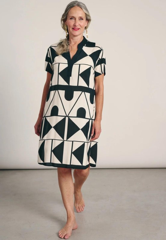 Dámské šaty Muydemi 210184