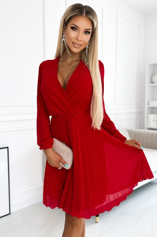 ISABELLE - Červené plisované dámské šaty s dlouhými rukávy a přeloženým obálkovým výstřihem 313-13 - šaty