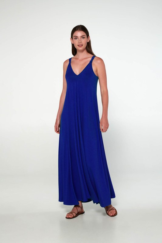 Vamp - Dlouhé jednobarevné šaty 20509 - Vamp - Dámské oblečení šaty