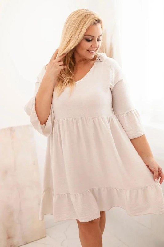 Dámské viskózové šaty Plus Size s ažurovou ozdobou béžová
