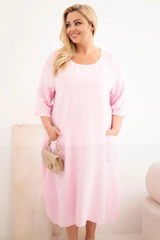 Dámské šaty Plus Size z viskózy s kapsami a krátkým rukávem bonbónově růžová