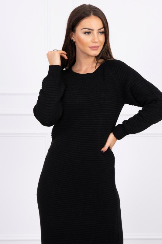 Pruhované svetrové šaty černé barvy - Dámské oblečení šaty