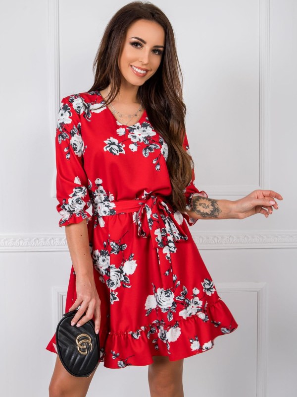 Červené květinové šaty se sklady - Dámské oblečení šaty