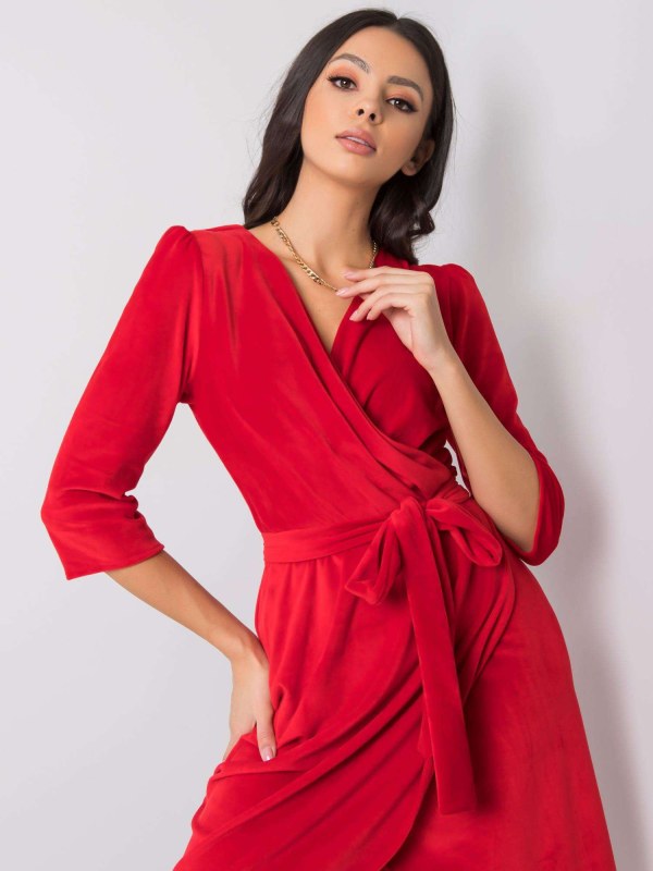 Červené velurové šaty s opaskem - Dámské oblečení šaty
