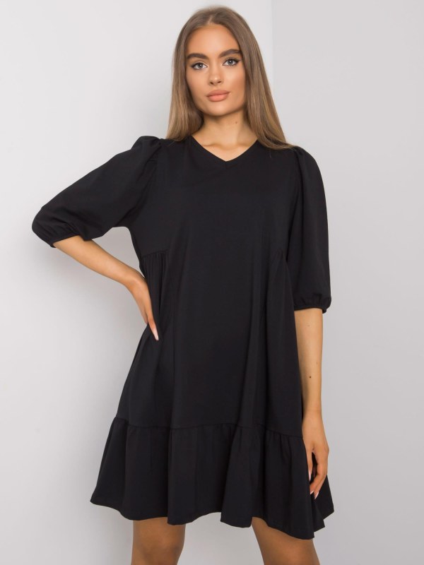 Základní černé šaty s volánem - Dámské oblečení šaty