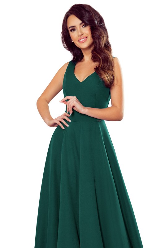 Dlouhé šaty s výstřihem Numoco CINDY - tmavě zelené - Dámské oblečení šaty