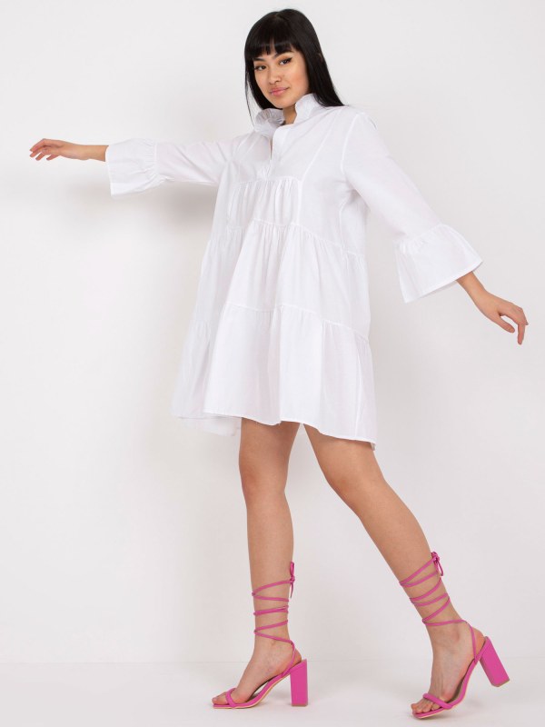 Bílé šaty s volánem a 3/4 rukávy RUE PARIS - Dámské oblečení šaty