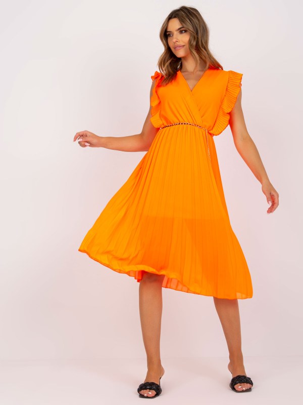 Fluo oranžové vzdušné midi šaty se záhyby - Dámské oblečení šaty