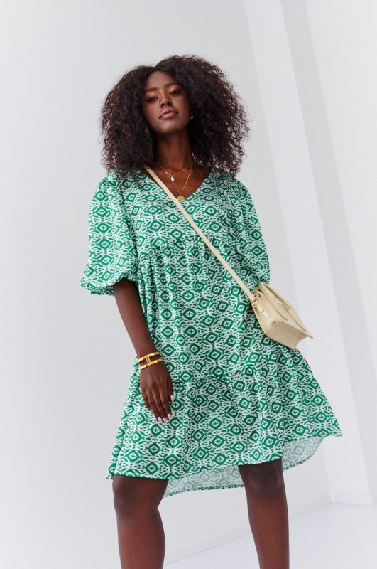 Volné zelené šaty s nabíranými rukávy - šaty