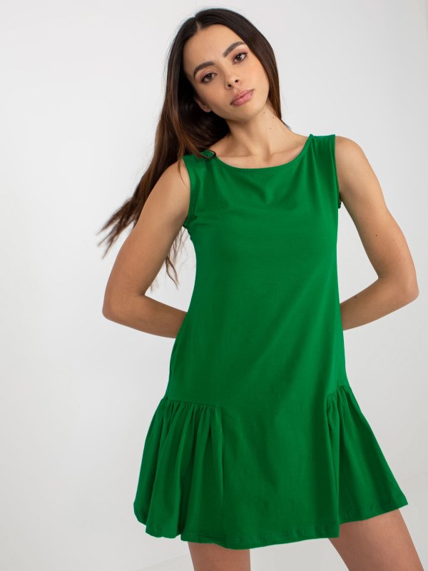 Základní zelené rozevláté minišaty s volánem - šaty