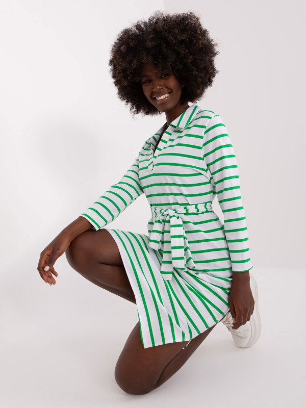 Základní bílé a zelené šaty s límečkem - Dámské oblečení šaty