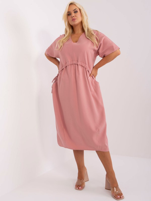 Prašně růžové nadrozměrné midi šaty ZULUNA - Dámské oblečení šaty