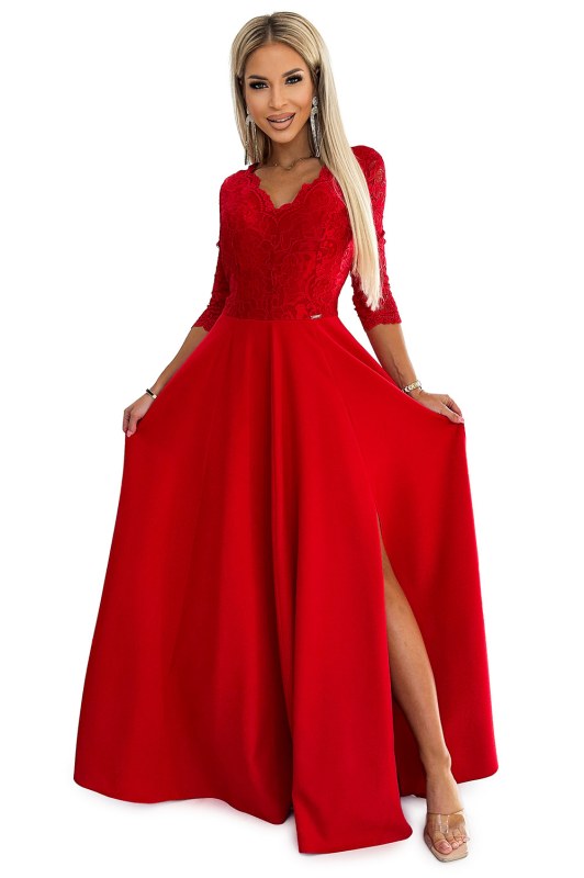Elegantní krajkové dlouhé šaty s výstřihem a rozparkem Numoco AMBER - červené - Dámské oblečení šaty