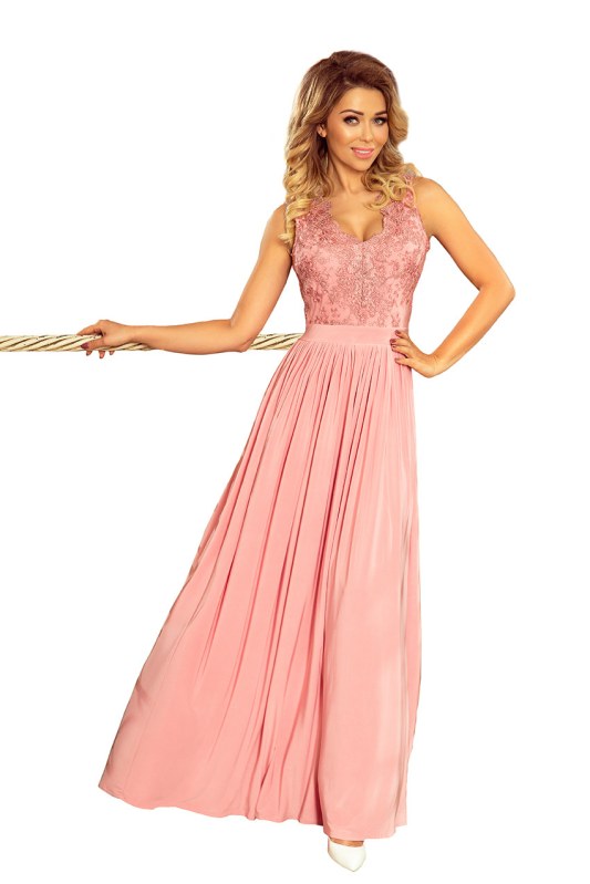 Dlouhé šaty s krajkovým výstřihem Numoco LEA - růžové - Dámské oblečení šaty