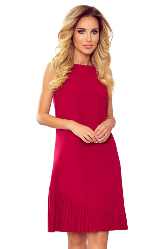 Trapézové šaty s asymetrickým řasením Numoco KARINE - červené - Dámské oblečení šaty