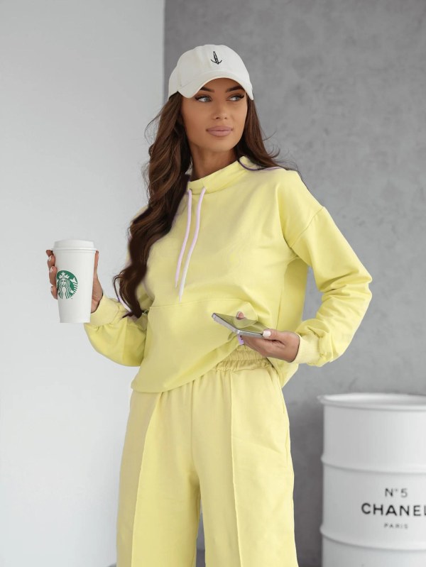 Sada V-11770 žlutá - Axami - Dámské oblečení soupravy a&nbsp;sady