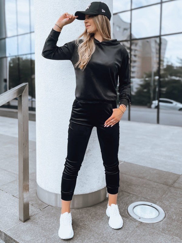 Dámská černá velurová souprava SO COMFY Dstreet AY0888 Dámská černá velurová souprava SO COMFY Dstreet AY0888 - Dámské oblečení soupravy a sady