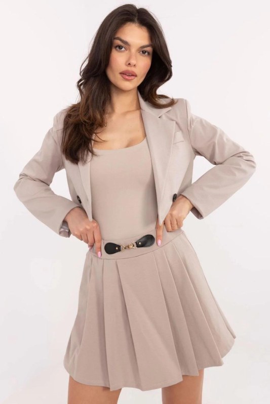 Kraťasy s sukňovou dolní částí model 206627 Italy Moda
