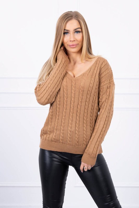 Pletený svetr s výstřihem do V velbloudí barvy - Dámské oblečení svetry