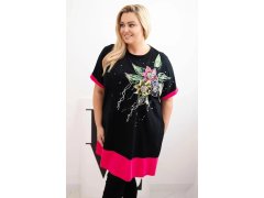 Dámská tunika Plus Size s květinovým vzorem a ozdobnými perličkami fuchsiová