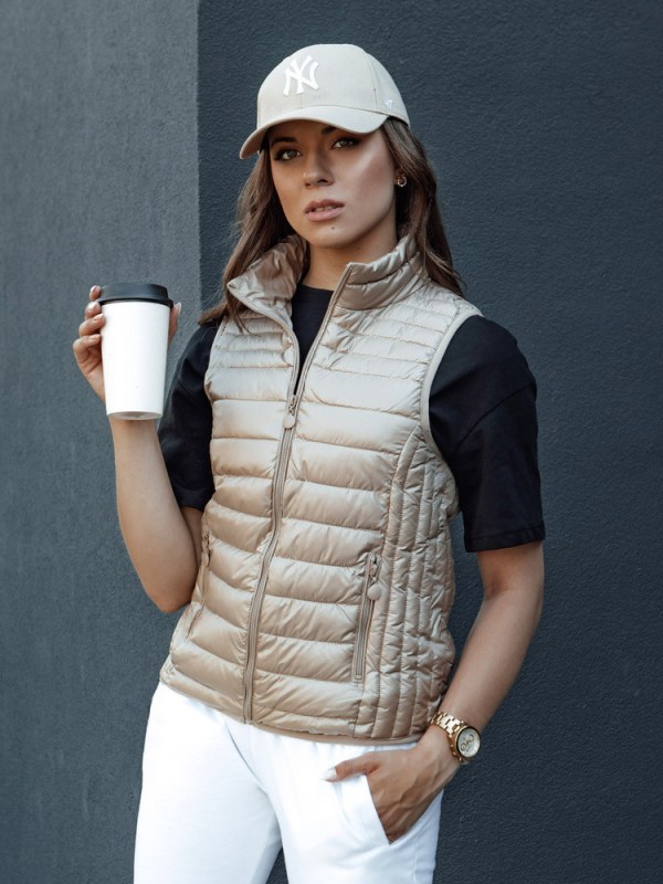 Dámská prošívaná vesta se stojáčkem TY4439 béžová - FashionStreet