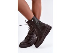 Boty na klínovém podpatku model 231184 step in style