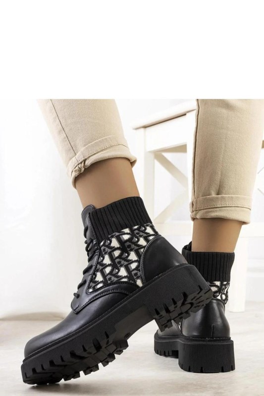 Boty model 205893 Solea