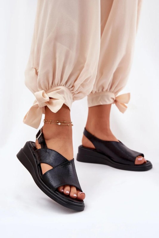 Boty na klínku na platformě model 211943 step in style