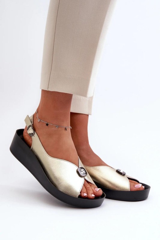 Boty na klínku na platformě model 213023 step in style
