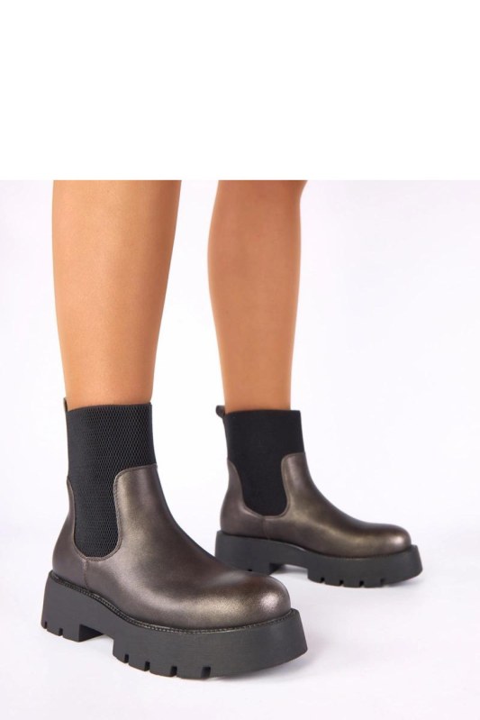 Boty na široké podrážce model 222343 Solea