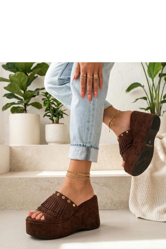 Bota na klínech model 230511 Solea