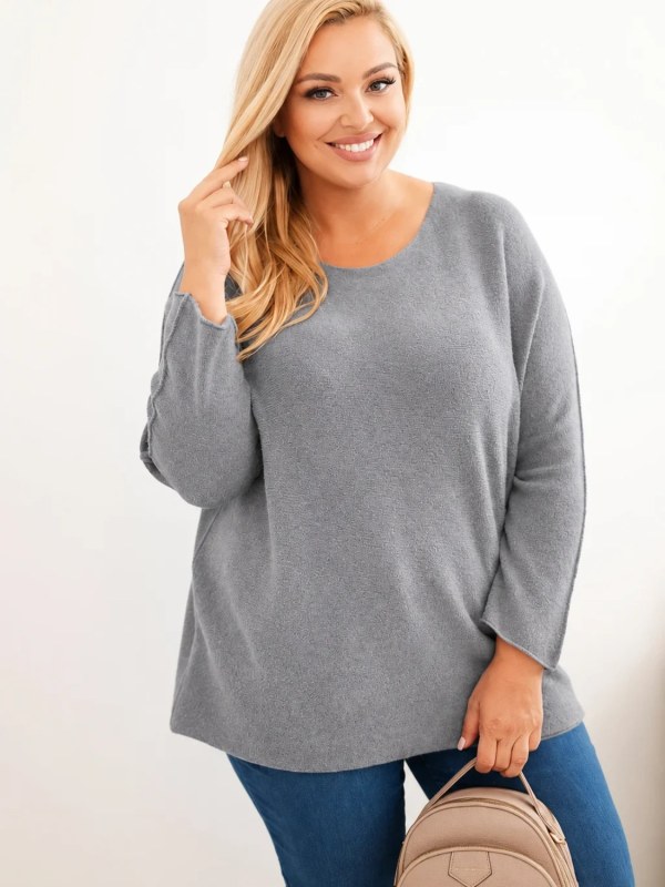 Dámský svetr plus size s&nbsp;lodičkovým výstřihem grafit