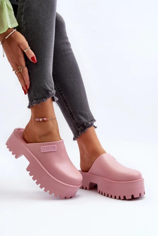 Pantofle model 194119 step in style