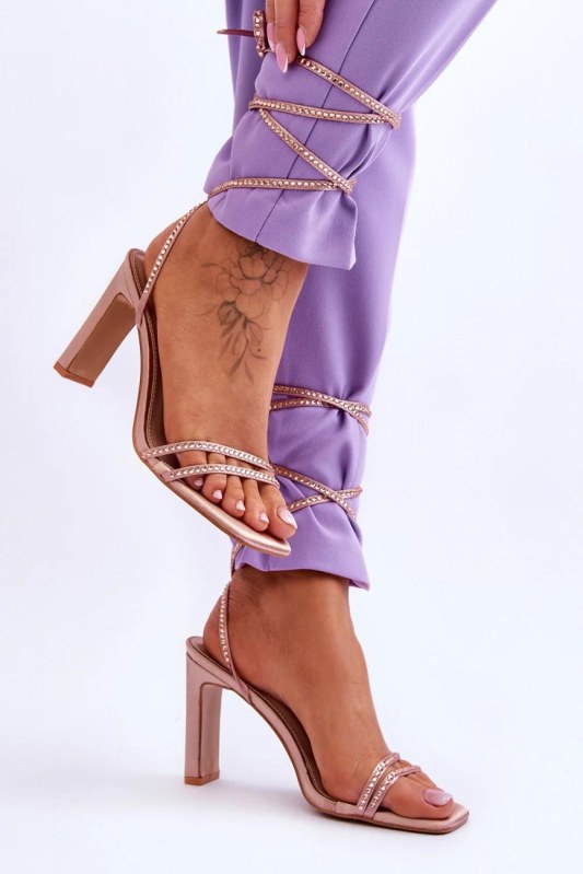 Sandály na šněrování model 179622 step in style
