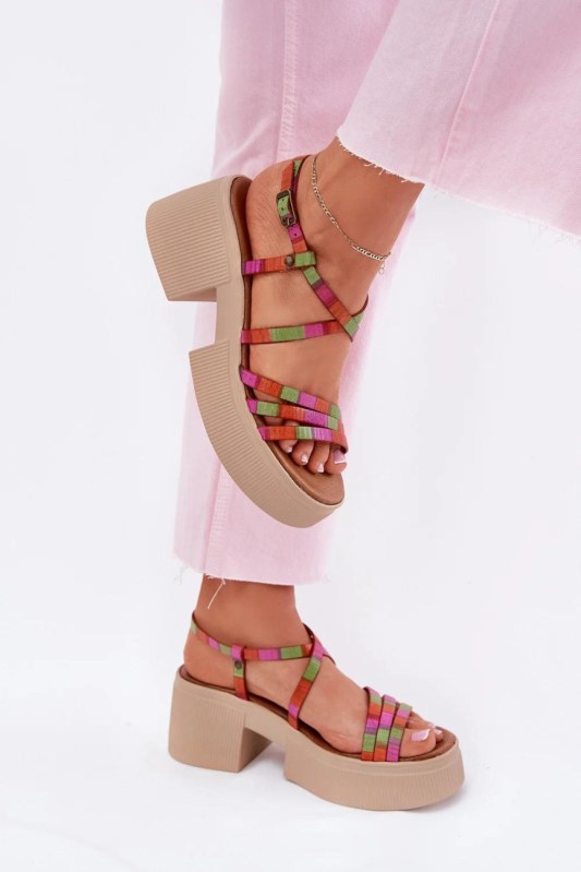 Sandály na podpatku model 215023 step in style