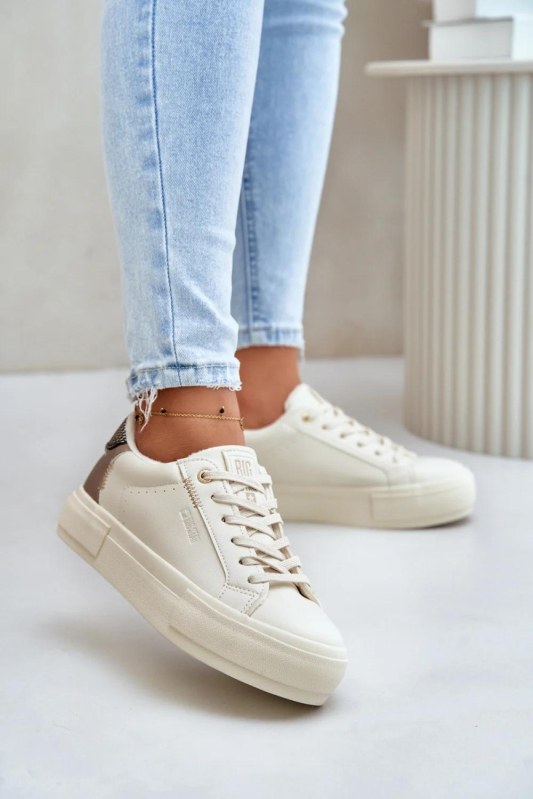 Tenisky na platformě model 201720 step in style