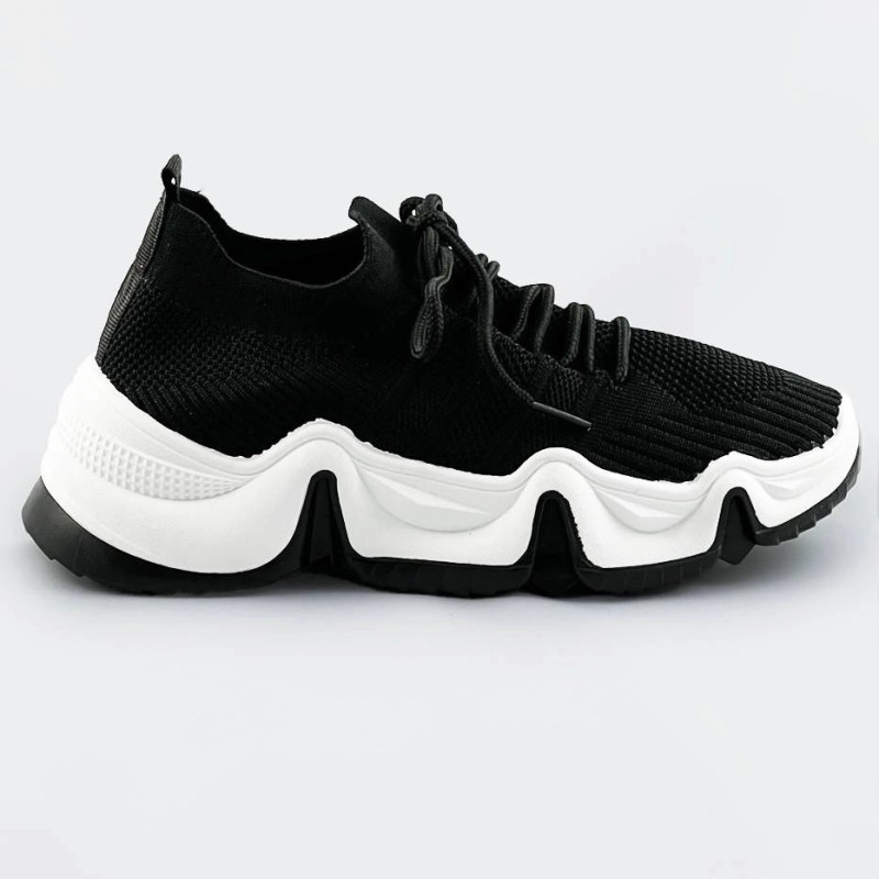 Černé tenisky sneakers s bílou podrážkou (XA055)