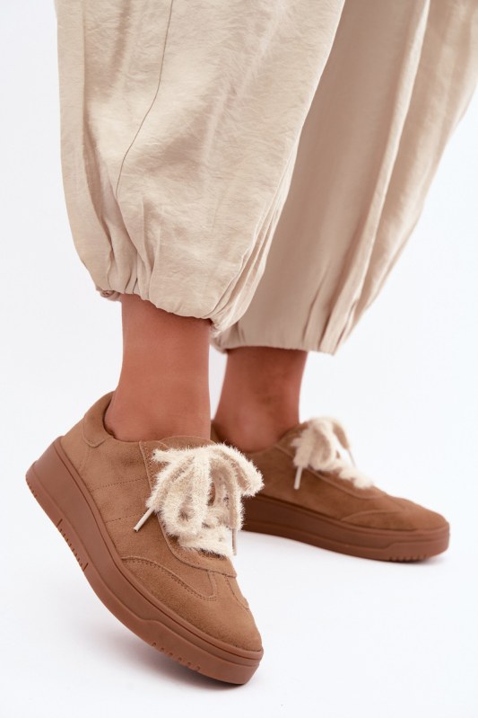 Semišové tenisky s kožíškovým šněrováním kobbo 79655 Camel