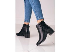 Trendy černé kotníčkové boty dámské na širokém podpatku 7283339