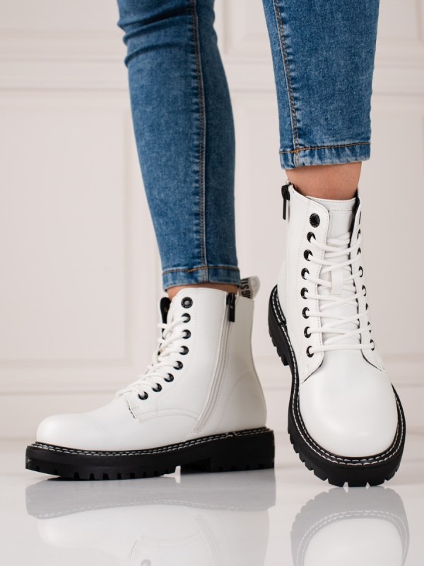 Dámské kotníčkové boty na plochém podpatku kk274539 bílá s černou - big STAR - Dámské boty kotníkové