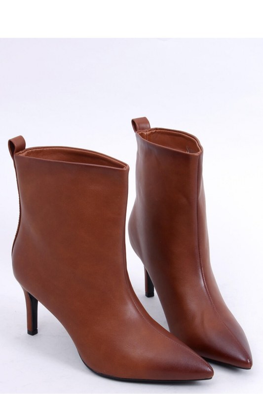 Boty na podpatku model 174257 Inello - Dámské boty kotníkové