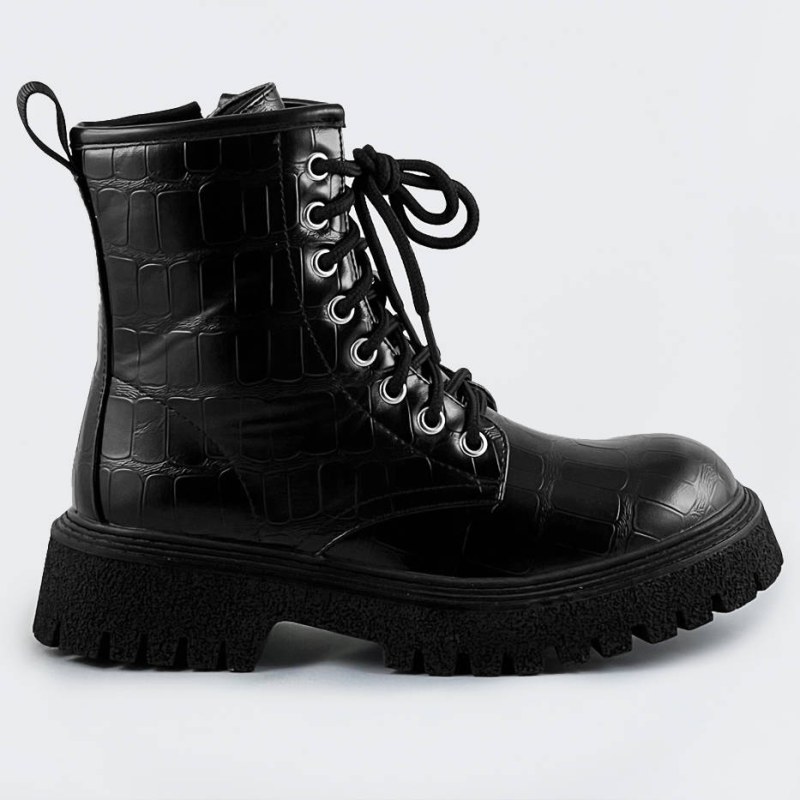 Černé dámské šněrovací boty "krokodýl" (A9897) - Dámské boty kotníkové