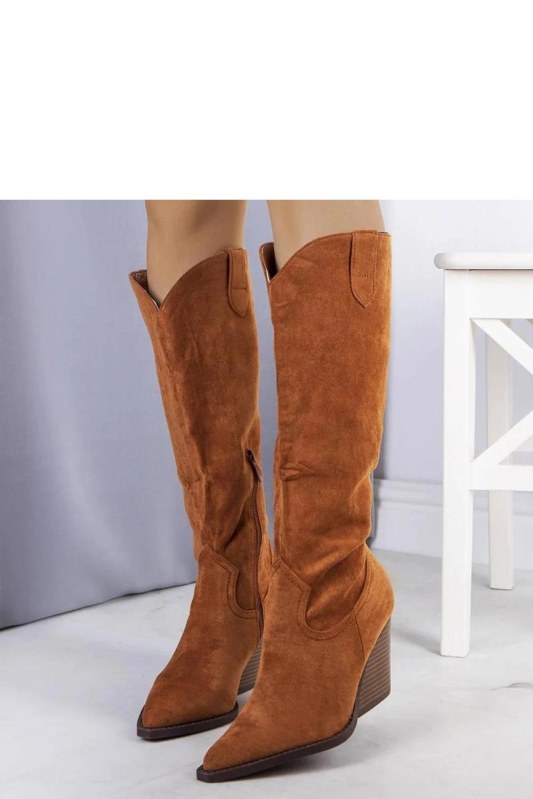 Kozačky na podpatku model 204847 Solea - Dámské boty kozačky
