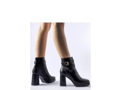 Dámské boty na podpatku model 204725 Solea