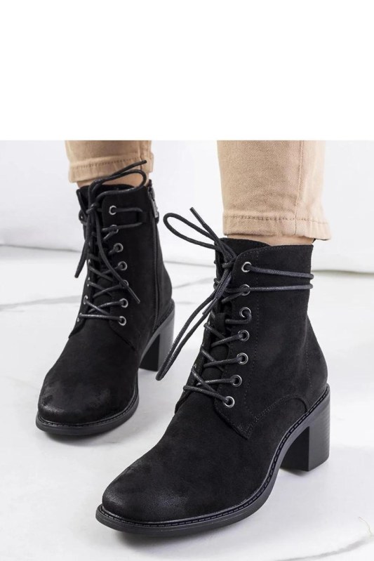 Dámské boty na podpatku model 204856 Solea - Dámské boty lodičky