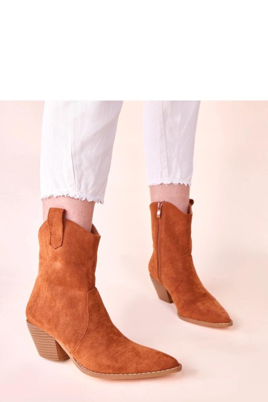 Dámské boty na podpatku model 221021 Solea