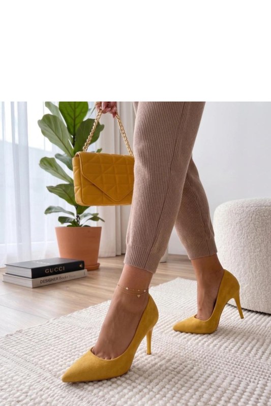 Lodičky na jehlovém podpatku model 227256 Solea